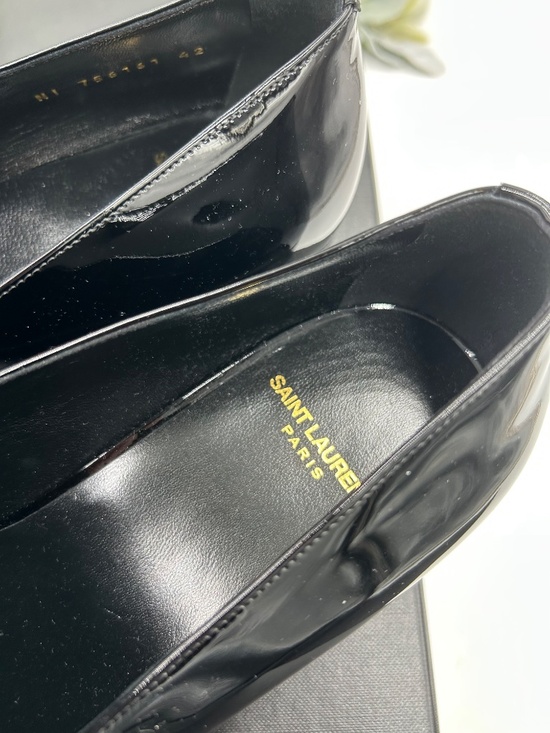 ***********Men’s Saint Laurent black velvet/patent leather loafers. Size 42/9 US main image 9